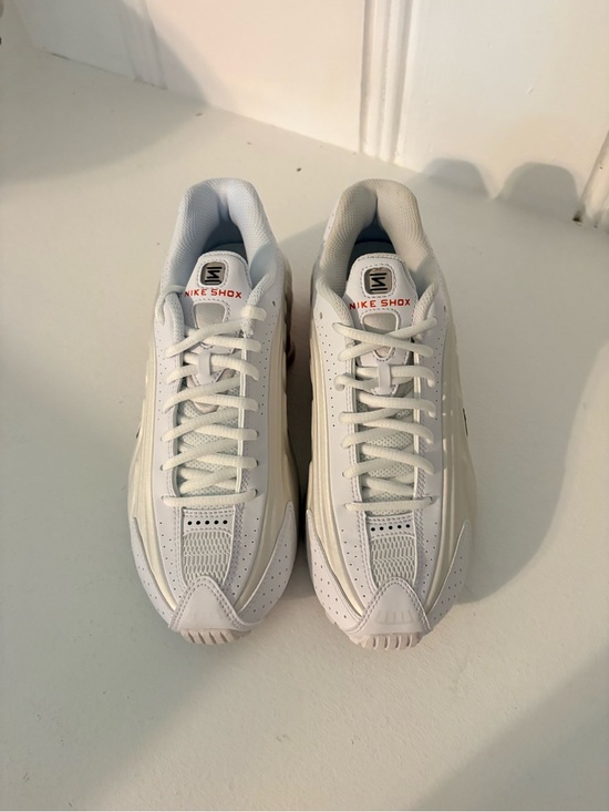 Nike Shoes - Nike White Shox Low-Top Sneakers